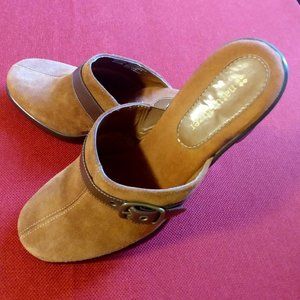 NWOT:  Naturalizer Brown Suede Mules